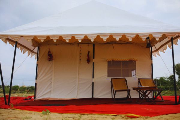 deluxe cottage booking