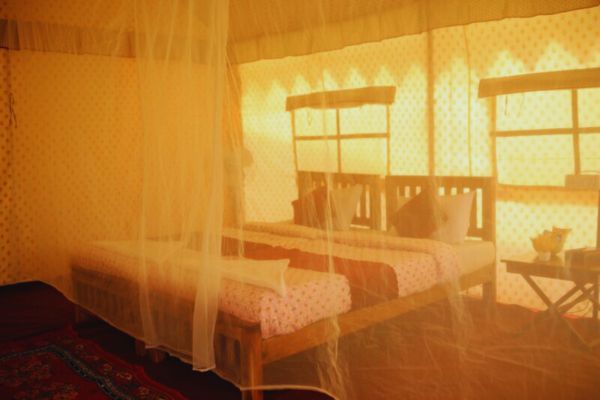 deluxe cottage booking