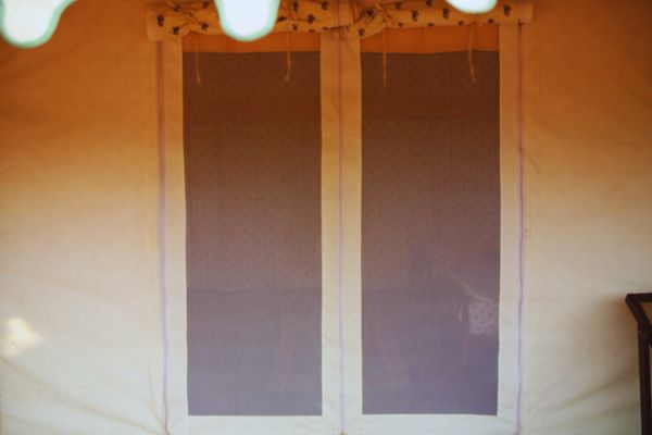 semi deluxe cottage booking